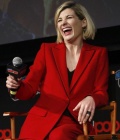 Jodie-Whittaker_-Doctor-Who-Panel-at-2018-New-York-Comic-Con--01-662x993.jpg
