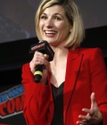 jodie-whittaker-at-doctor-who-panel-at-new-york-comic-con-10-07-2018-8.jpg