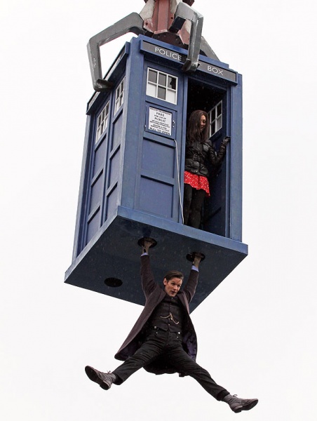 Doctor_Who__TV_ser_1707116a.jpg