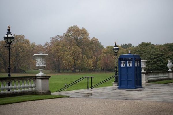 Dr-Who-at-Buckingham-Palace-2805605.jpg