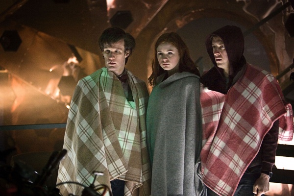 doctor_amy_rory_blankets.jpg