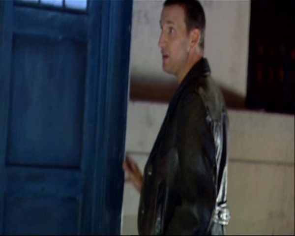 Keywords: Doctor Who;Ninth Doctor;Rose;London;Rose;Series One;Season One;Christopher Eccleston;The Doctor;The Police Box;Police Box;The TARDIS;TARDIS;Police Public Call Box