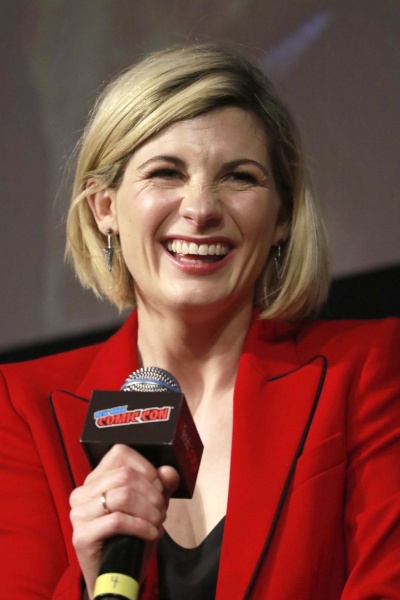 jodie-whittaker-at-doctor-who-bbc-america-official-panel-at-new-york-comic-con-new-york-city-1.jpg