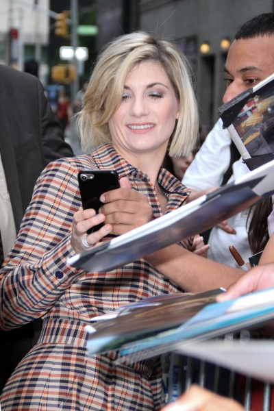 jodie-whittaker-greets-her-fans-as-she-arrives-at-the-late-show-with-stephen-colbert-in-new-york-city-031018_8.jpg