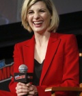 Jodie-Whittaker_-Doctor-Who-Panel-at-2018-New-York-Comic-Con--09-662x993.jpg
