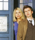 davd-tennant-billie-piper-TARDIS.jpg