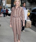 jodie-whittaker-greets-her-fans-as-she-arrives-at-the-late-show-with-stephen-colbert-in-new-york-city-031018_5.jpg